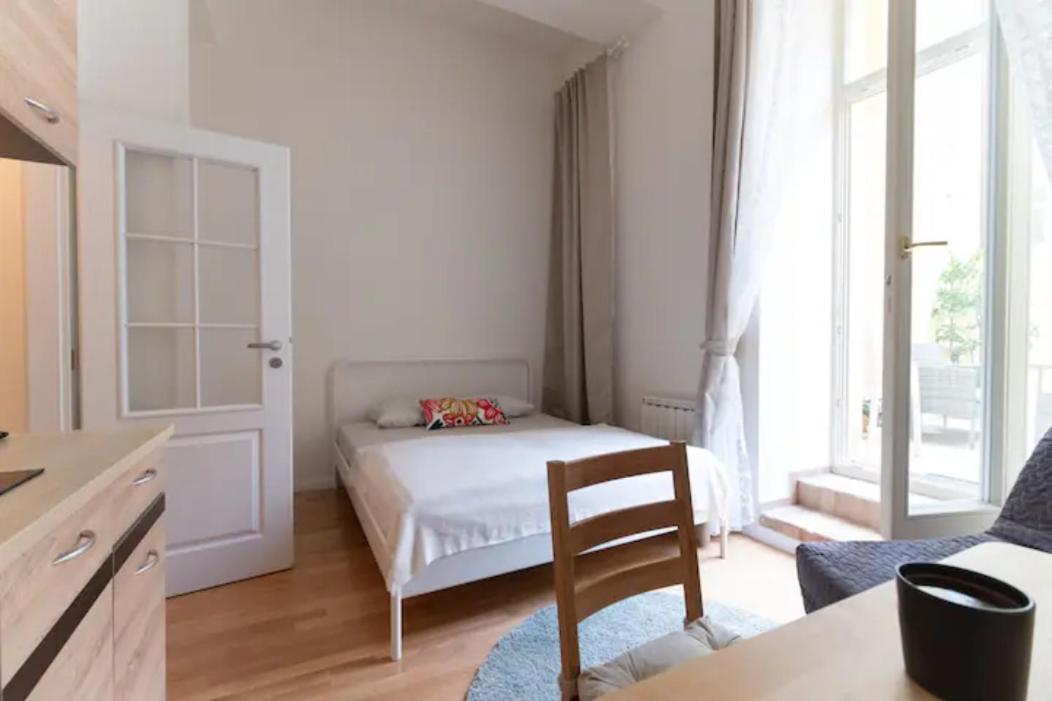 Favorite Apartment In The Center Of Prague 1 Exteriör bild